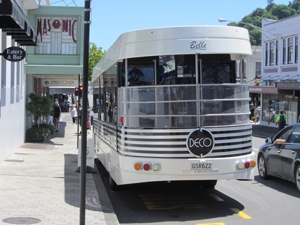 Deco bus